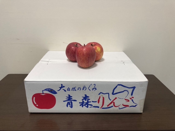 番組「週刊アコギ倶楽部」から青森のりんご１箱を５名様にプレゼント！