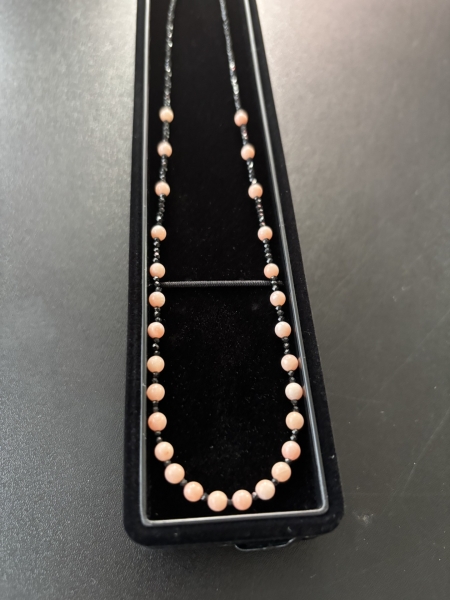 【FINE】3月はサンゴのネックレスをプレゼント!